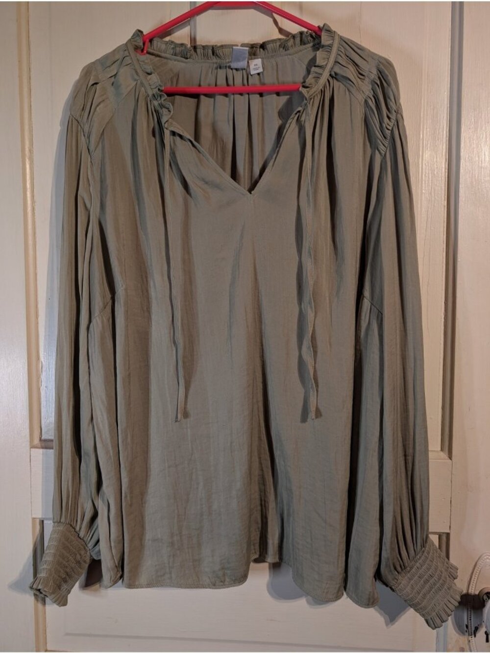 Joie Blouse Women's Size 2X Plus Sage Green Elastic Cuff Drapey Long Sleeve Top